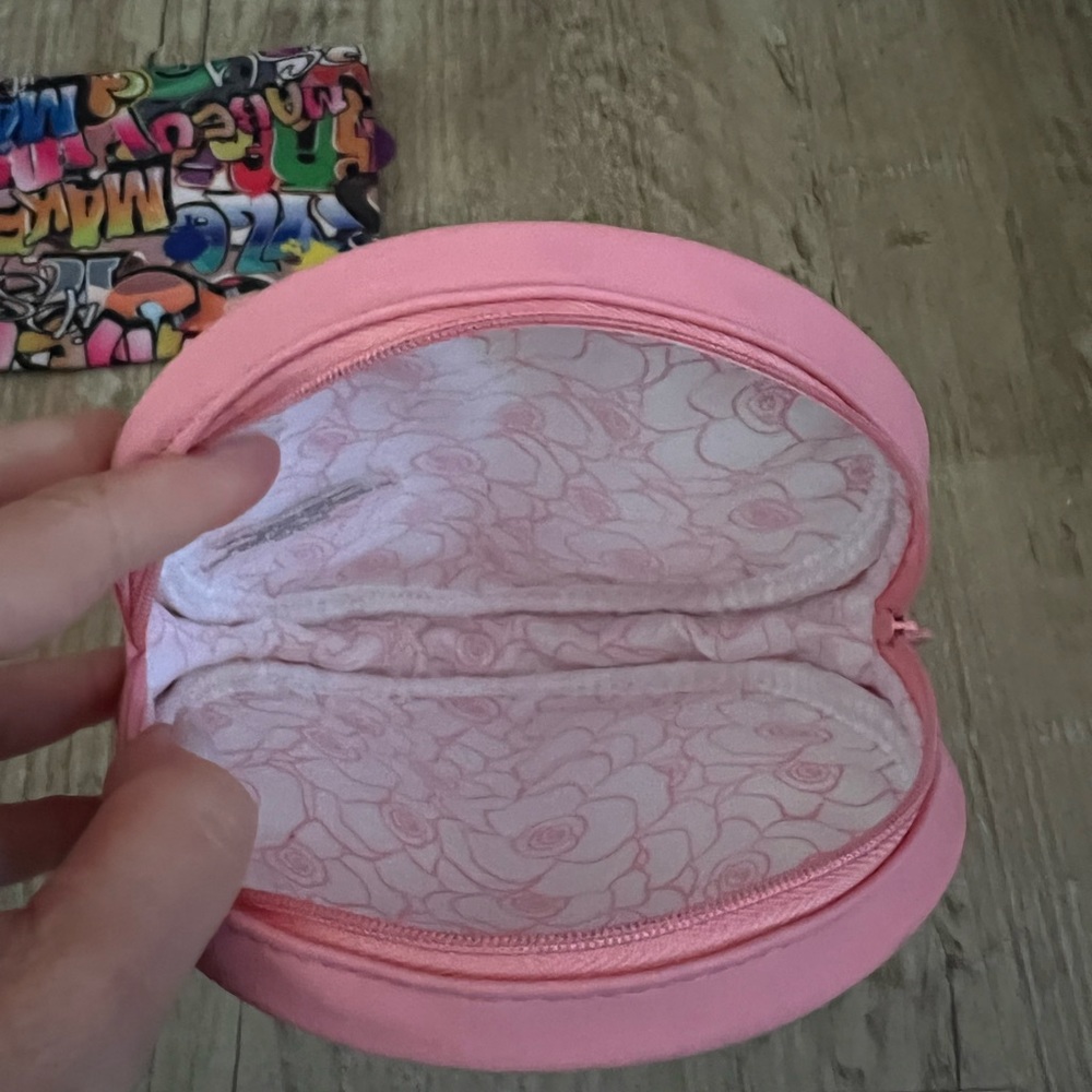 Make Up Bag Bundle - image 8